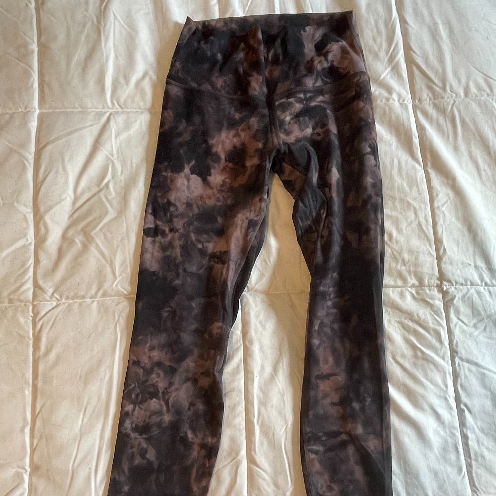 lululemon align 25" diamond dye graphite grey pink pastel
